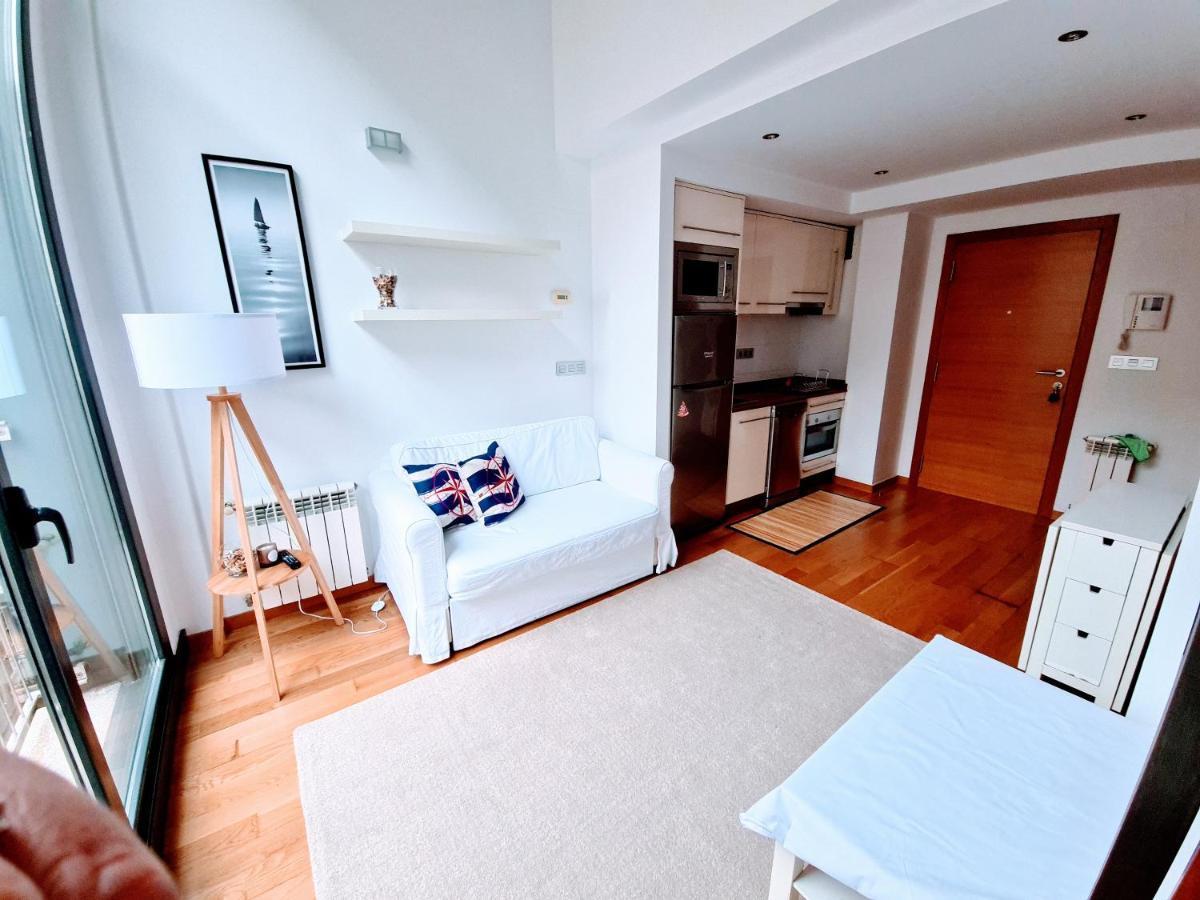 El Camarote Del Fraga Apartamento En Pleno Centro De Vigo Con Parking Exterior photo