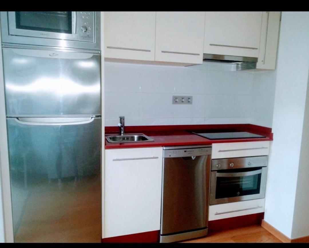El Camarote Del Fraga Apartamento En Pleno Centro De Vigo Con Parking Exterior photo